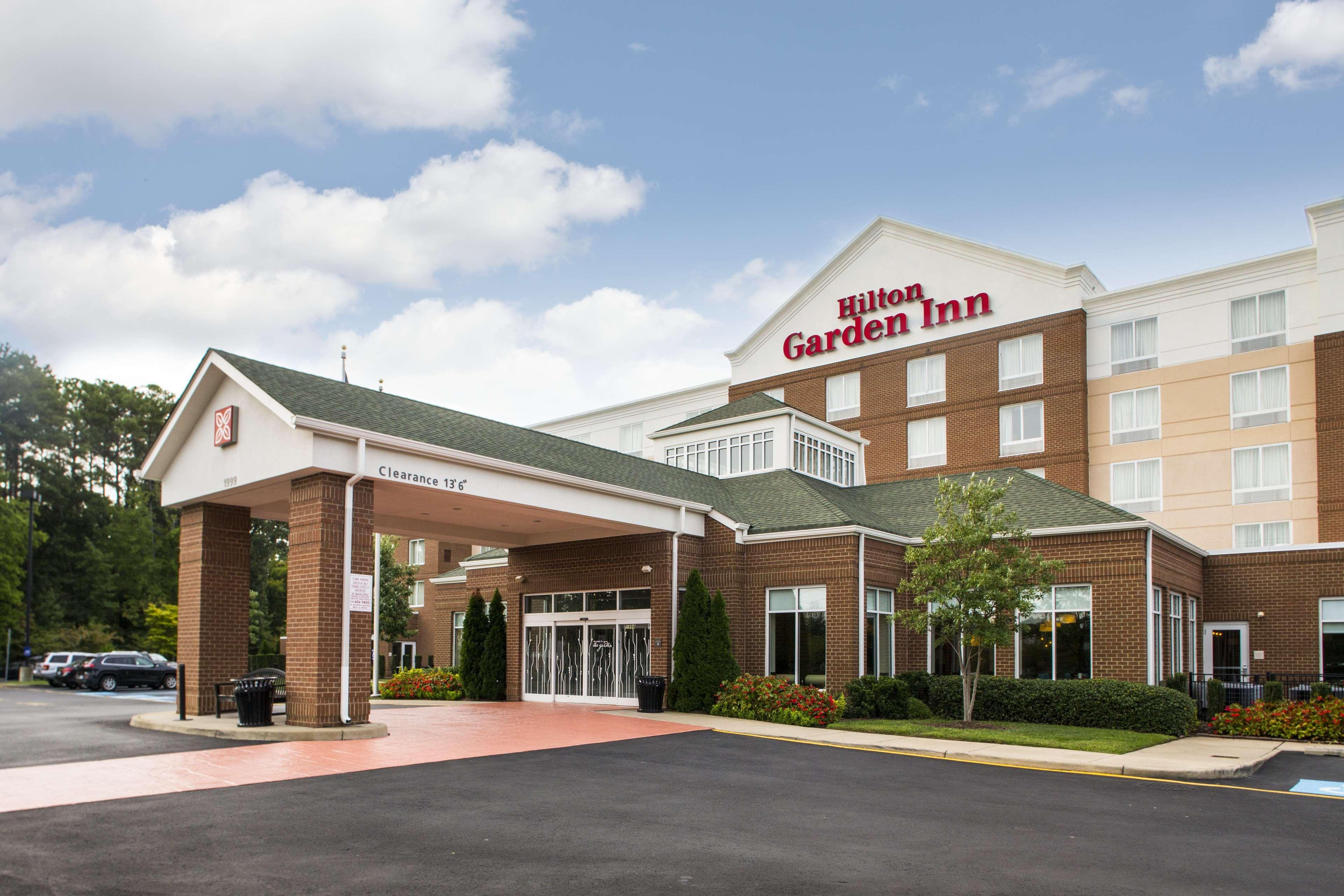 Hilton Garden Inn Hampton Coliseum Central Ngoại thất bức ảnh